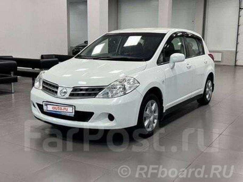 Аренда легковых автомобилей такси, автобусы Nissan Tiida в Благовещенс .... Амурская область,  Благовещенск (город)