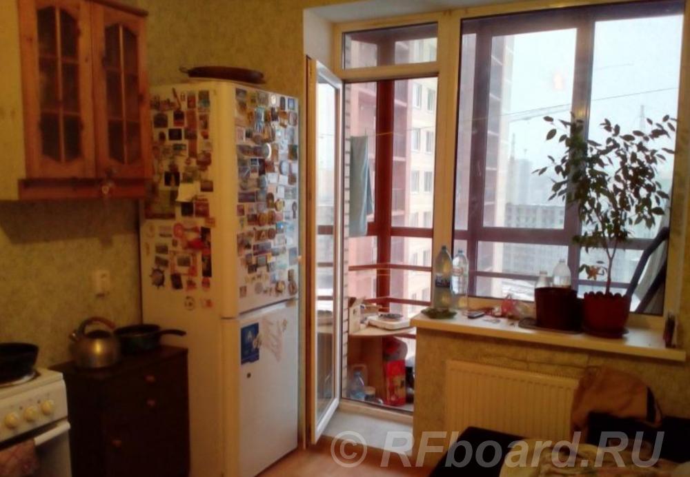 Сдается комната 18 м2, 12/18 эт. в  2-ком. кв,.  Санкт-Петербург
