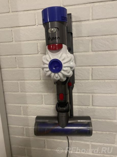 Пылесос Dyson v7.  Санкт-Петербург