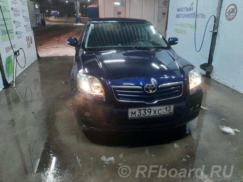 Toyota Avensis,  2006 г.. Ленинградская область, Гатчина