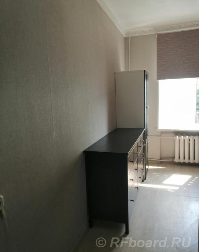 Продается комната 17,5 м2, 5/5 эт. в  6-ком.кв,.  Санкт-Петербург