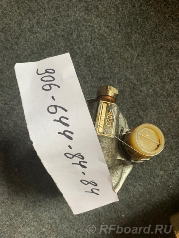 Насос топливный 889С 4020 890 890СТ 889.  Москва