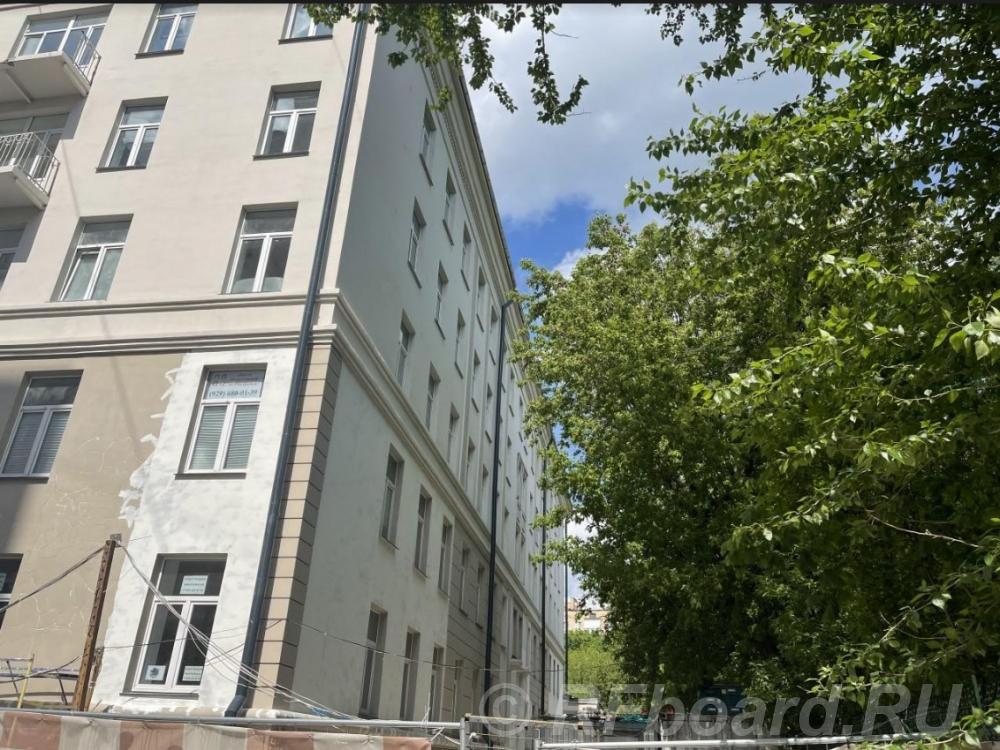 Продаю  студия квартиру, 13 м2, 4/5 эт..  Москва