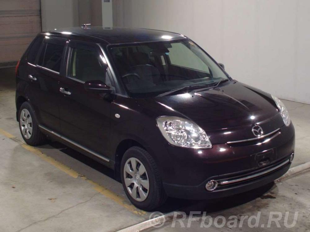 Mazda Verisa,  2011 г..  Москва, 