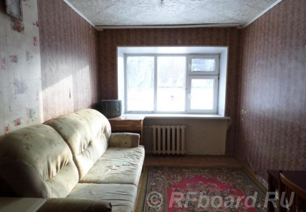 Продается комната 12,0 м2, 1/5 эт. в  5-ком.кв,. Оренбургская область,  Оренбург