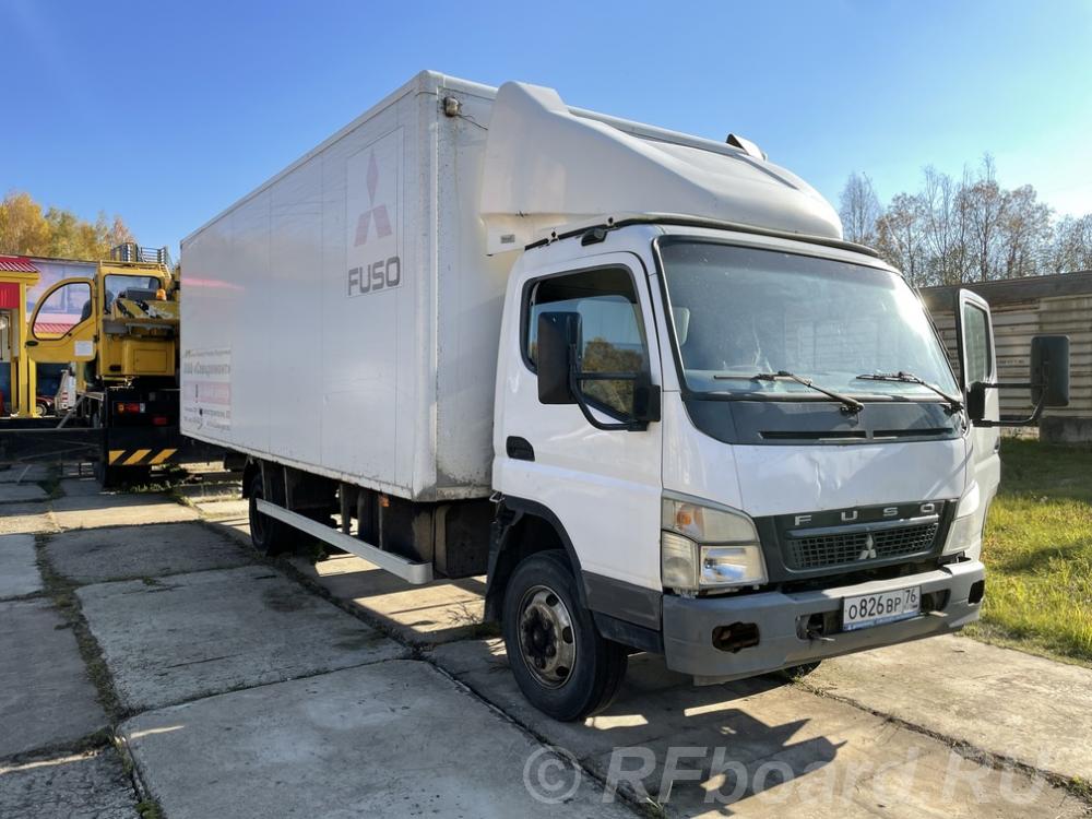 Mitsubishi Fuso грузовой изотермический 2013 года. Ярославская область,  Ярославль