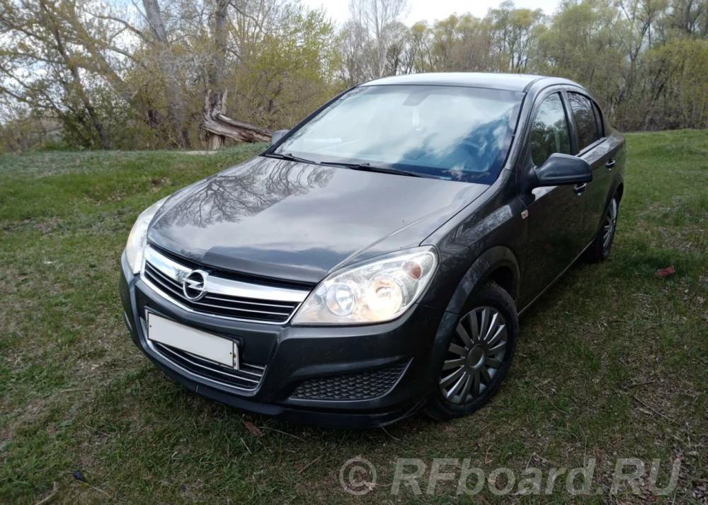 Opel Astra,  2012 г.. Челябинская область, Магнитогорск
